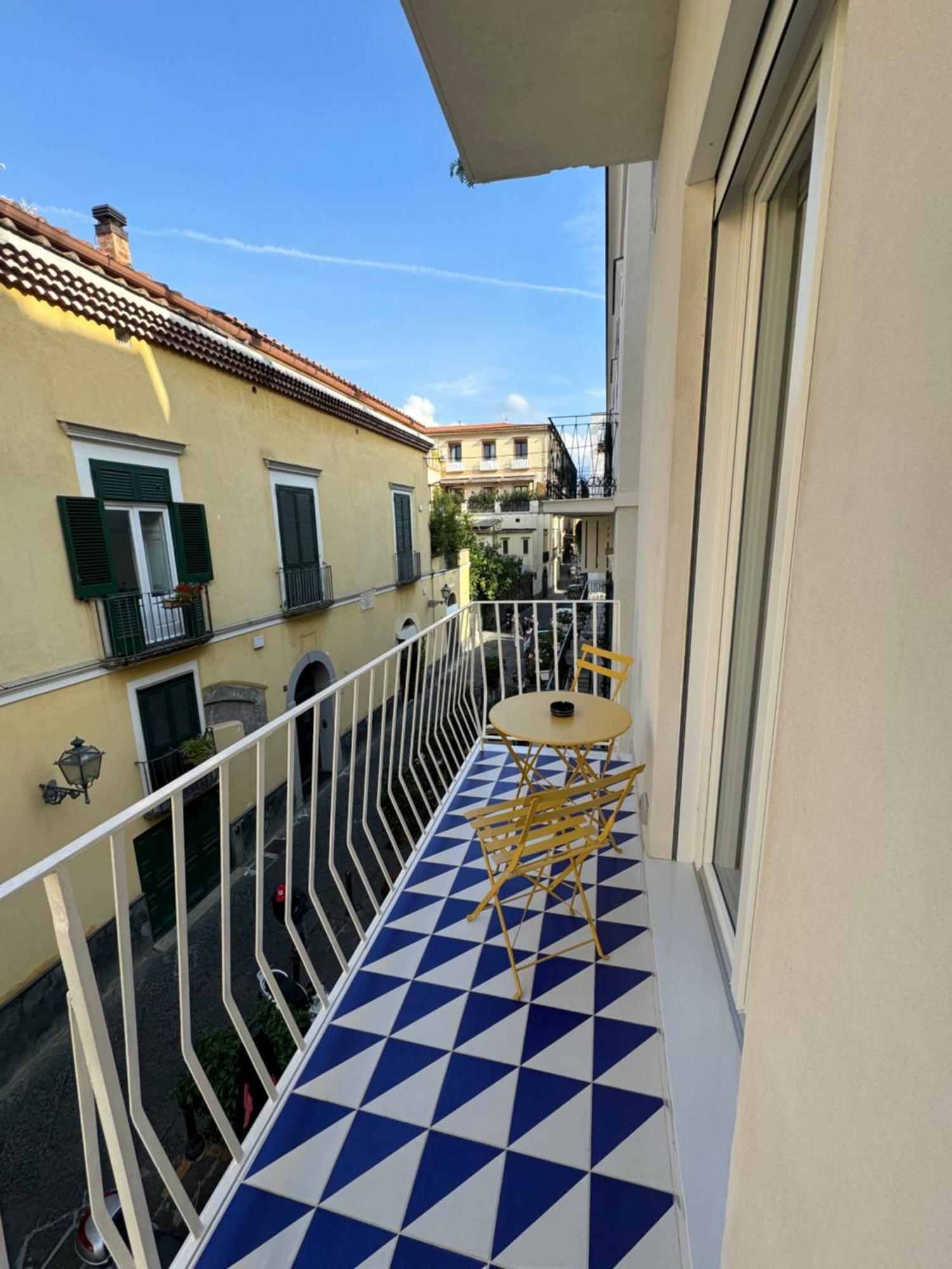 Casa Di Napoli - Sorrento Panzió Kültér fotó